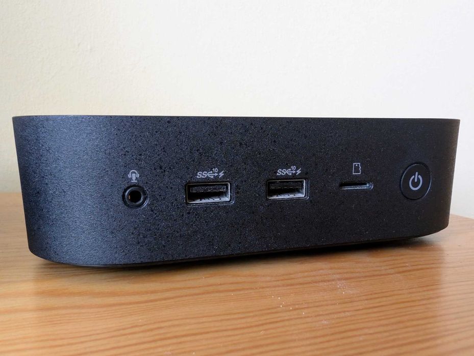 ASUS Chromebox 5 (Intel i3-1220P, 16 GB DDR4, 265 GB SSD)