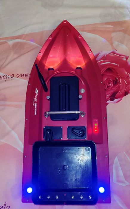 Кораблик для  рибалки: S70-30