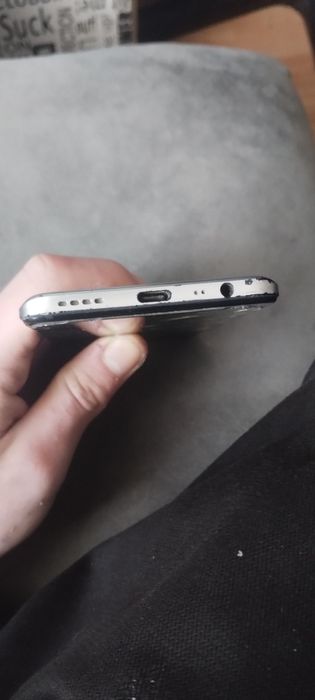 Używane realme c 8 opis