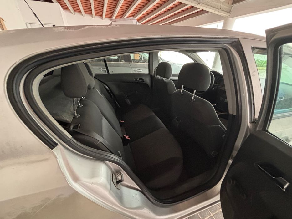 Opel Astra 1.4 gasolina 05/2004