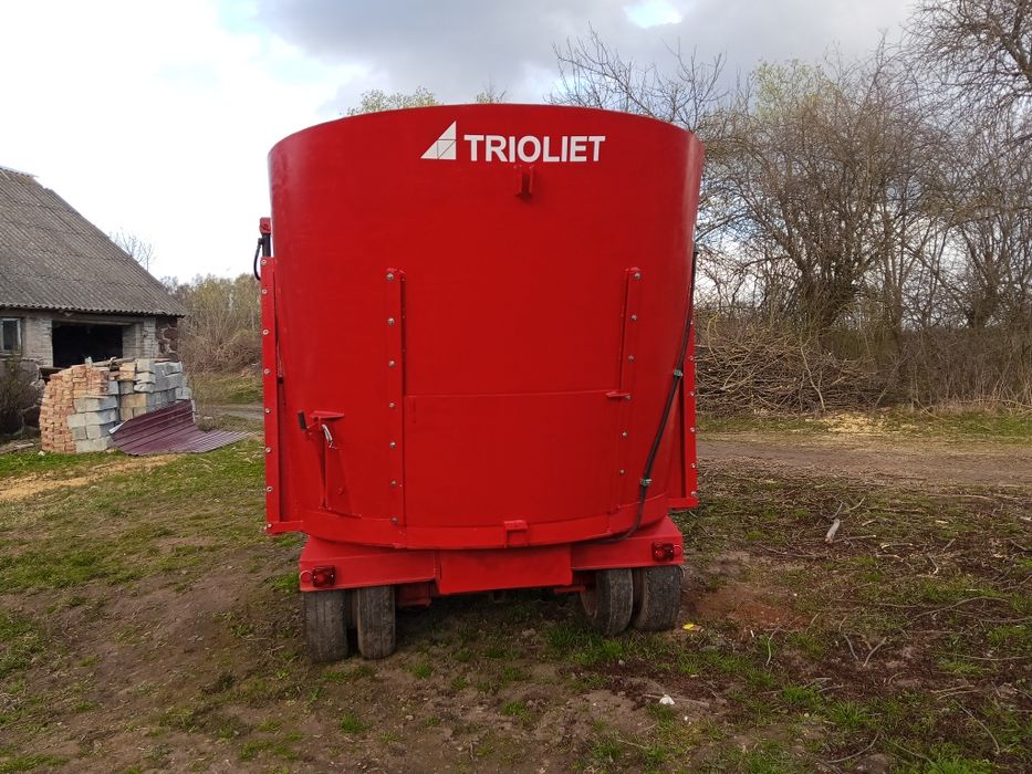 paszowóz trioliet 10