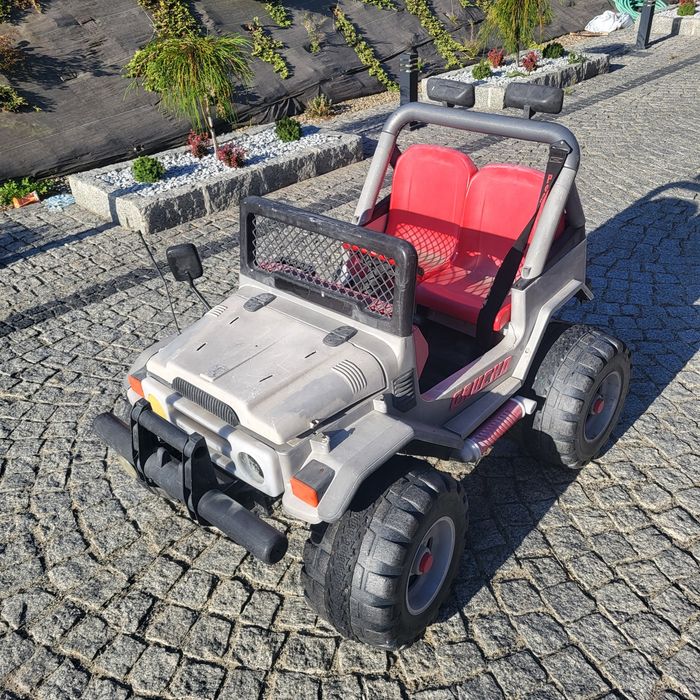 Samochód dla dzieci peg perego