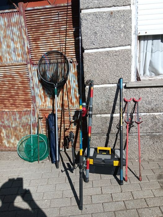 Vendo canasde pesca e material