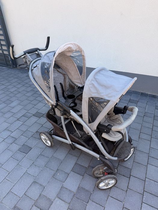 Wózek bliźniaczy dla 2 dzieci