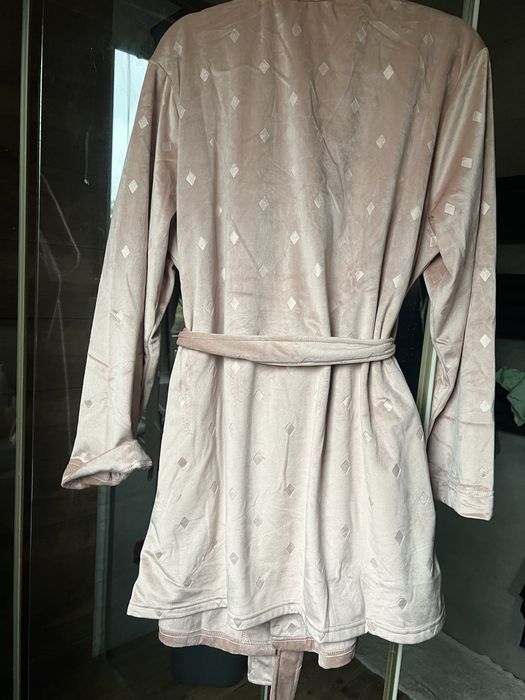 Szlafrok damski Esotiq L/XL nowy bez metki