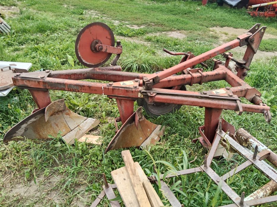 Pług Unia Grudziądz 3 skibowy oryginał