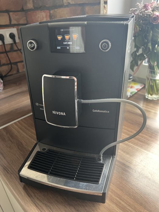 Ekspres do kawy Nivona 759, 8 roznych napojów