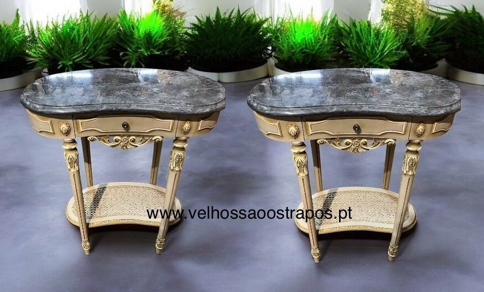 Pares de mesas (Variadíssimas)