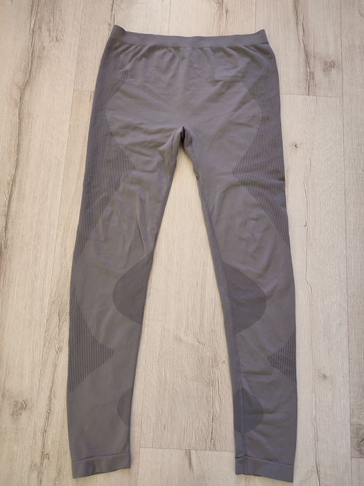 Спортивні лосини та топ (костюм)