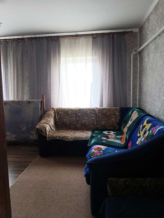 Продам будинок з меблями в місті мена
