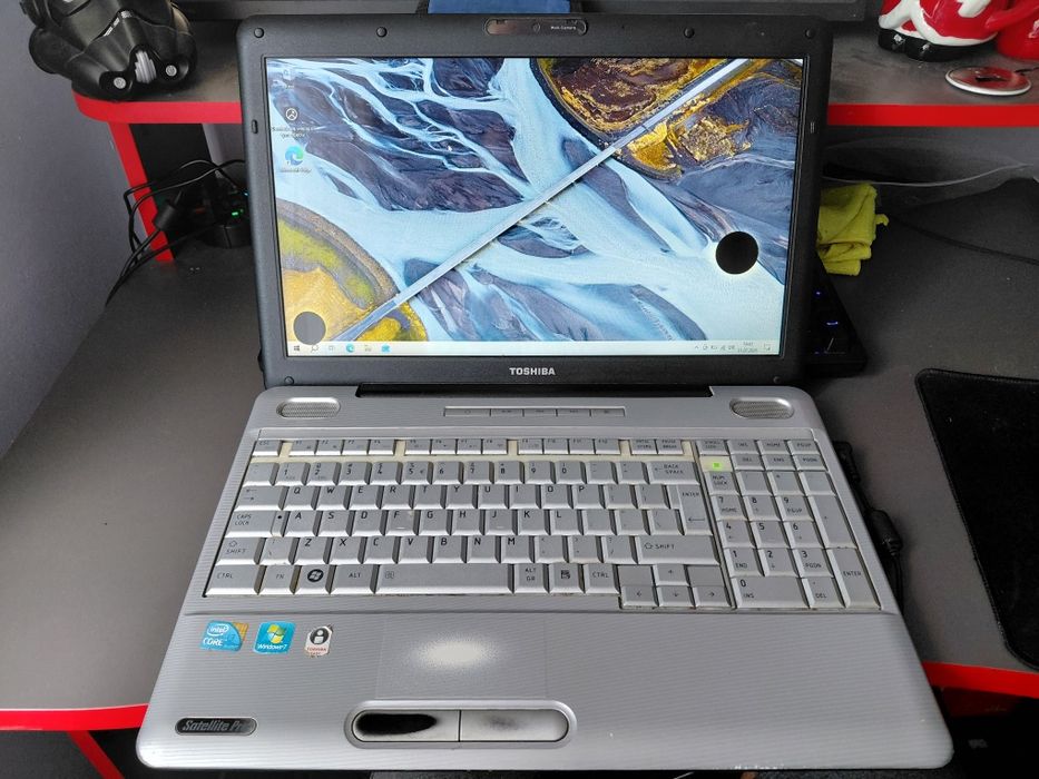 Laptop Toshiba Satellite Pro L500 i3 330/4GB/500GB