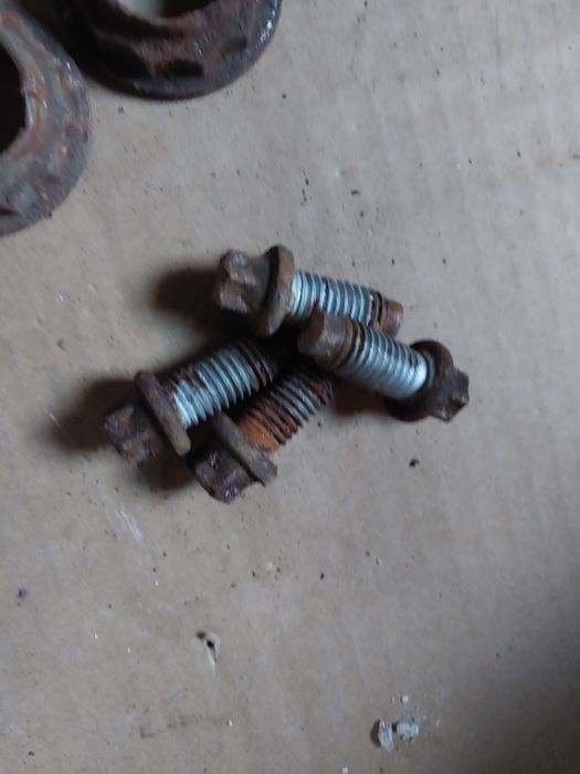 Śruba półos półosi wału bmw e 46 nakrętka śrubka kół koła