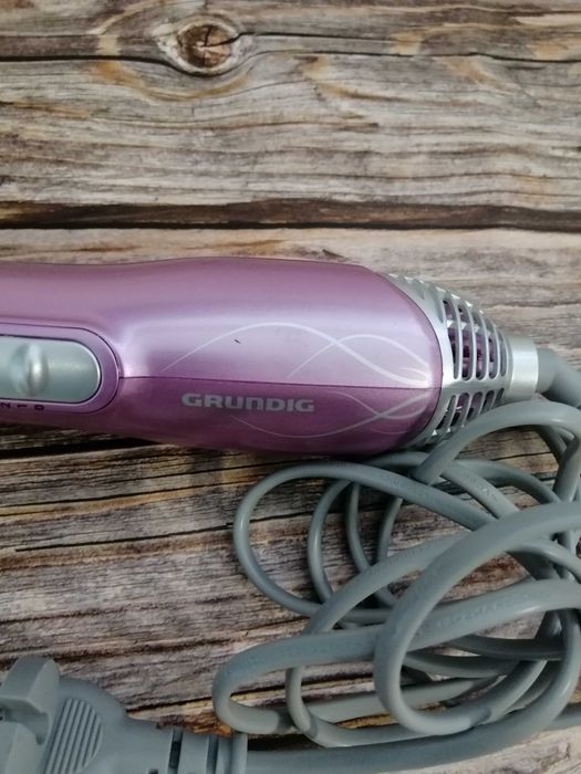 Lokówko-suszarka Grundig HS 6220 różowa