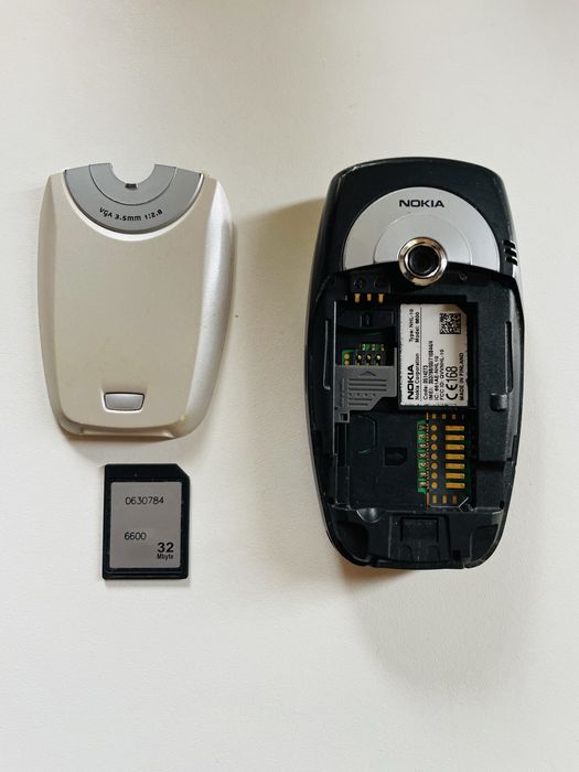 Nokia 6600 - Retro - Colecionadores - total funcionamento