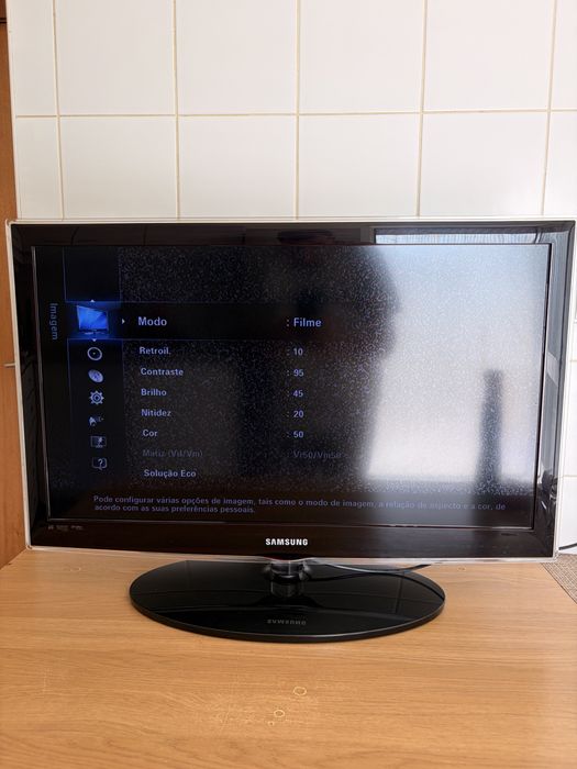 TV Samsung 32" LED - Impecável