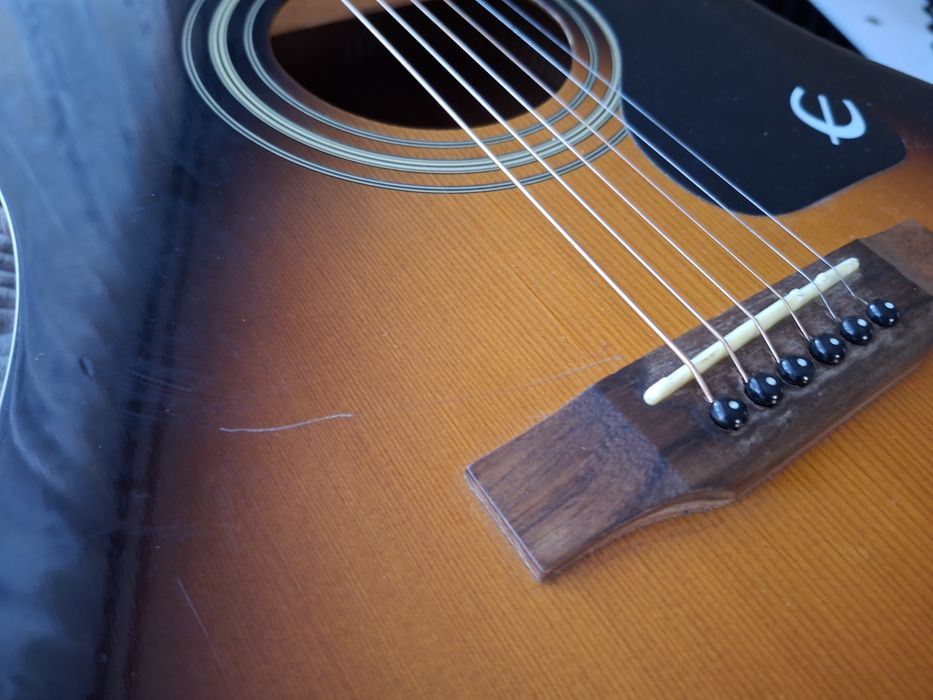 Gitara akustyczna Epiphone DR 100 VS