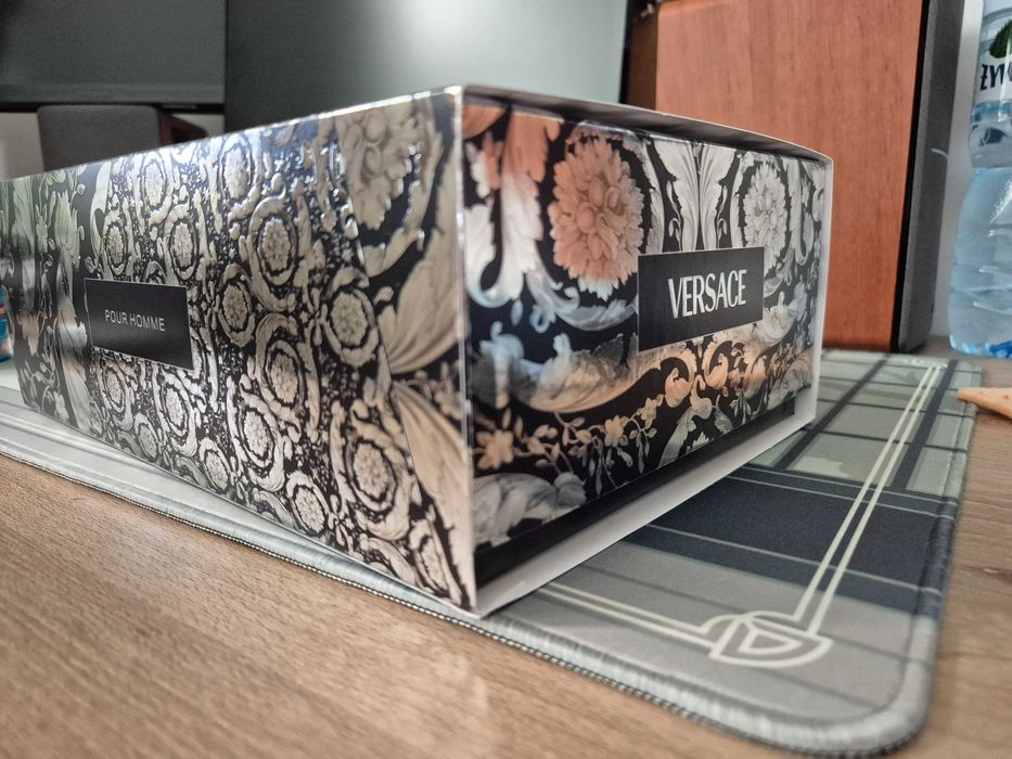 Kosmetyczka Versace nowa