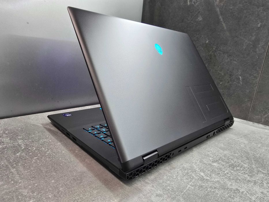 Ноутбук Alienware m16 R2/Ultra 7/RTX 4070/: 74 999 грн. - Ноутбуки ...