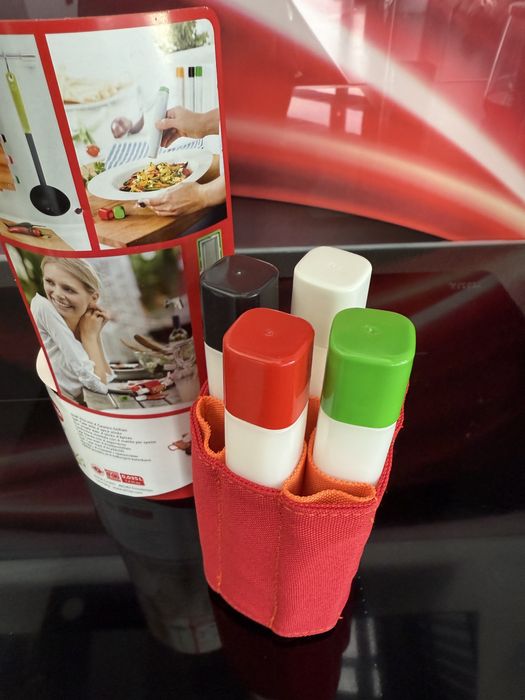 Przybornik, organizer do przypraw kuchennych