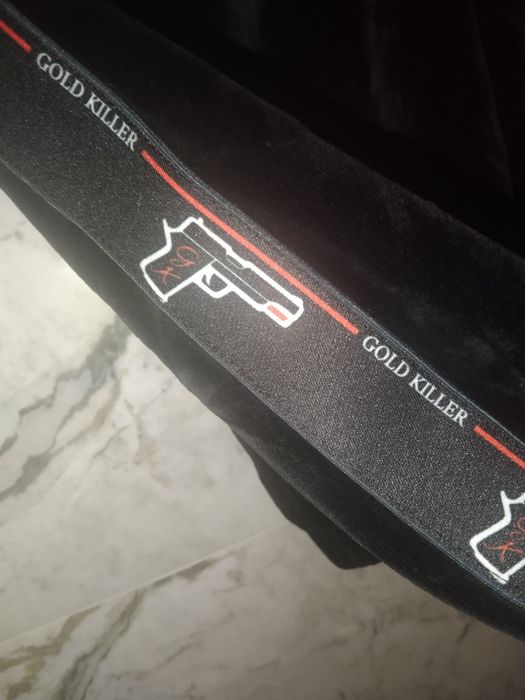 Dres welurowy Gold Killer