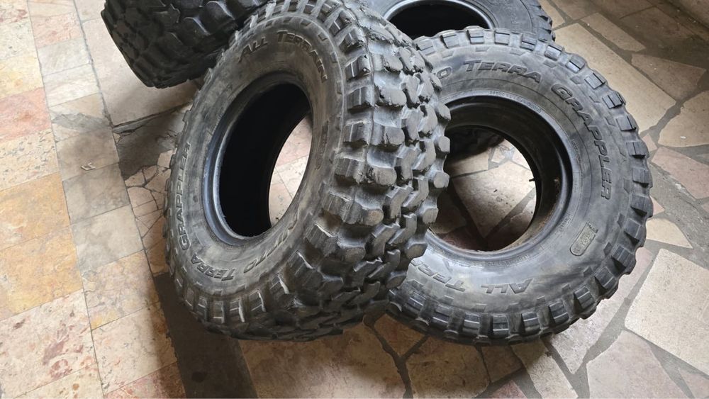 Pneus 315/75 R16 equivalentes a 35