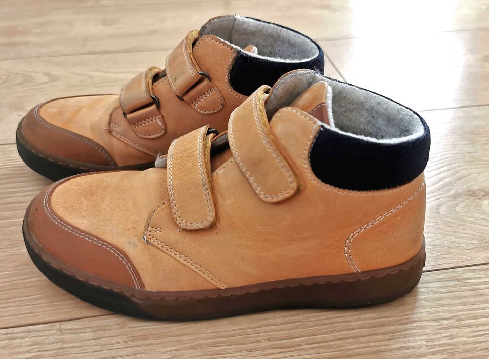 Buty ocieplane skórzane Garvalin 33 na wysokie podbicie