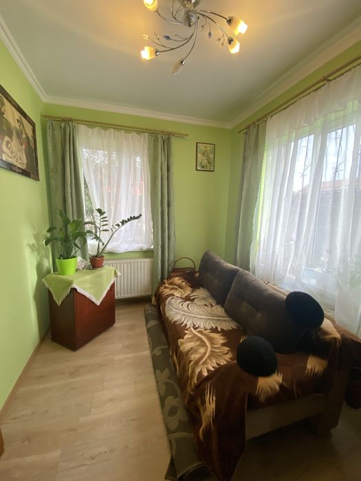 Продам півособняк в центральні частині міста 74м2