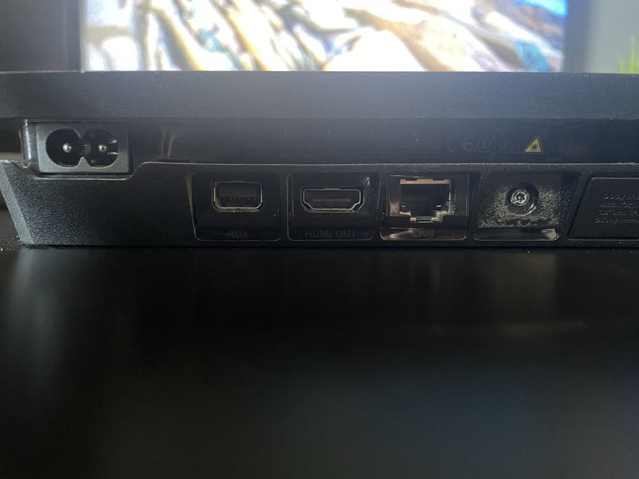 Konsola Playstation 4