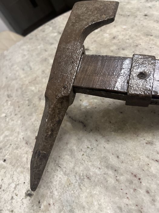 Stary toporek strażacki