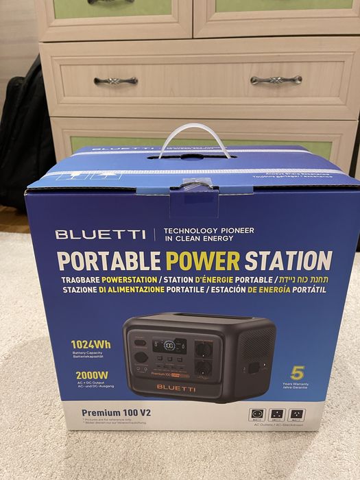 Зарядна станція Bluetti premium 100 V2