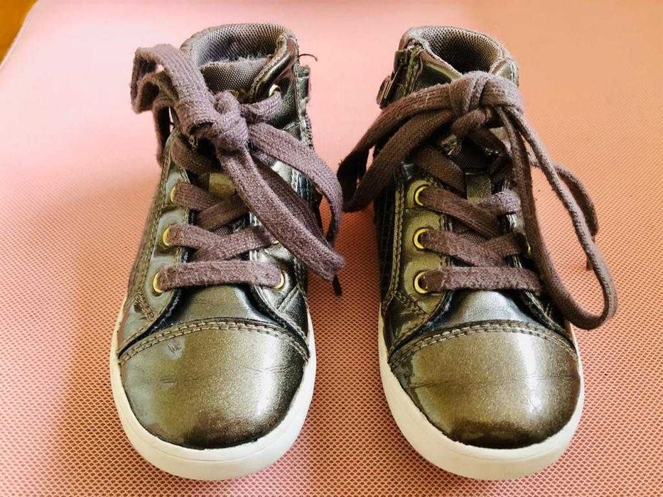 Botinhas Geox T25 impermeáveis, para menina - óptimo estado