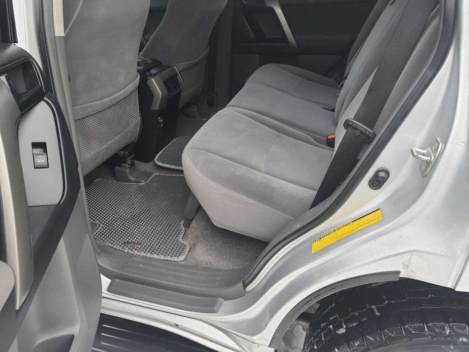 Toyota Land Cruiser Prado 2012 пропан-бутан бензин 2.7 позашляховик