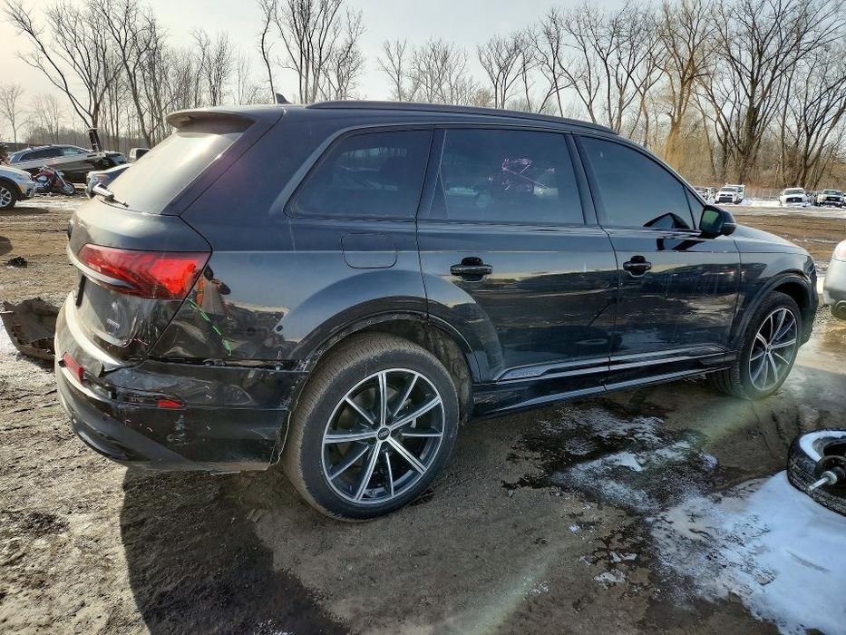 Бампер Audi Q7 4M Розборка Ауді К7 4М Запчастини у наявності на Q7 4M