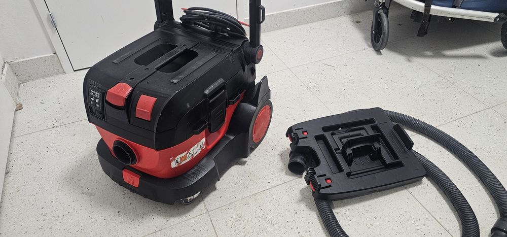 Odkurzacz budowlany wurth  jak nowy