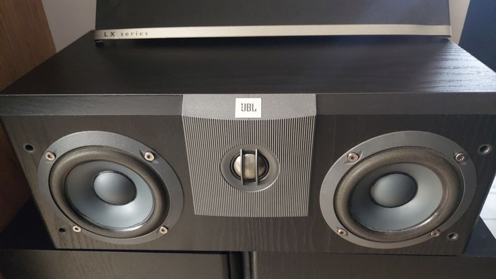 Centralny Jbl 2000C