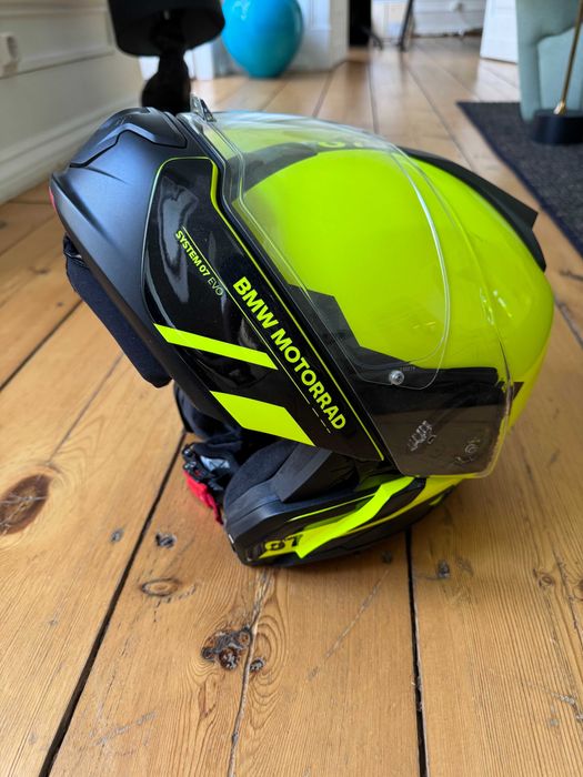 BMW System 7 Carbon Evo Capacete Modular (spectrum fluor)