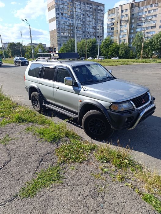 Продам Митсубіши Педжеро
