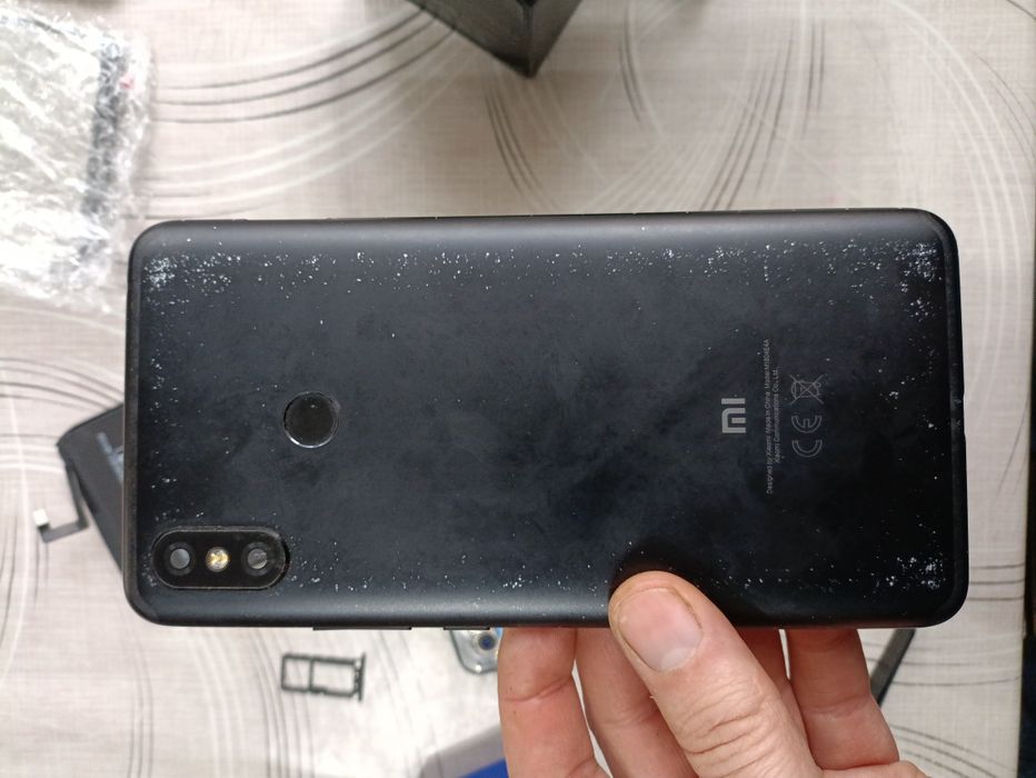 Xiaomi mi max 3 на запчастини