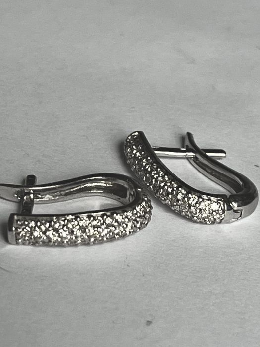 Золотые серьги 0.60 ct бриллианты