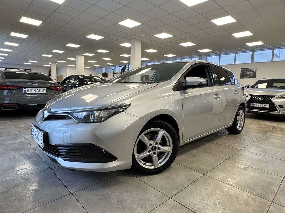 Toyota Auris / Polski salon / Diesel /