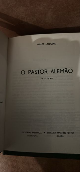 Vende se livro antigos em muito bom estado