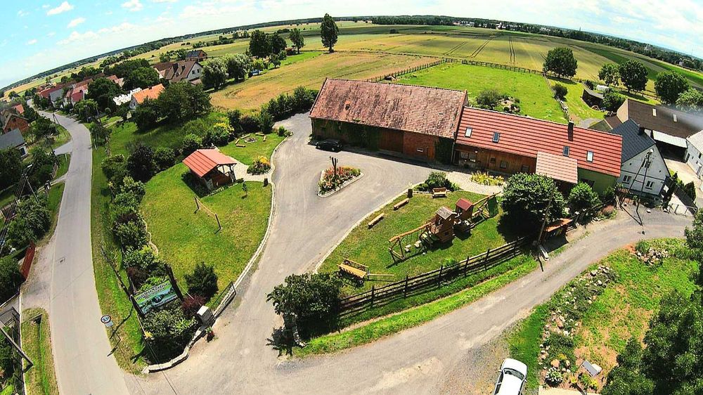 Noclegi APARTAMENTY kuchnia łazienka NIEMODLIN noclegi hotel parking