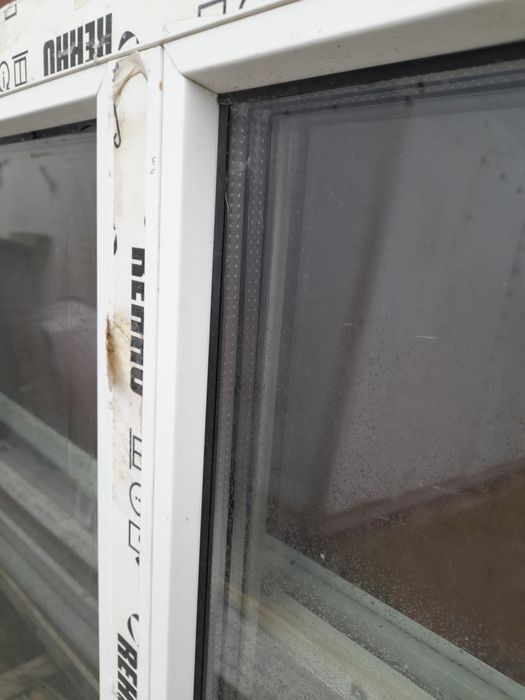 Якісне металопластикове вікно Rehau