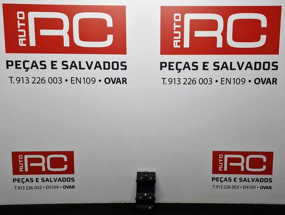 Comando / Botão / Interruptor Vidros Frente Esquerdo 13408458 - OPEL ASTRA K