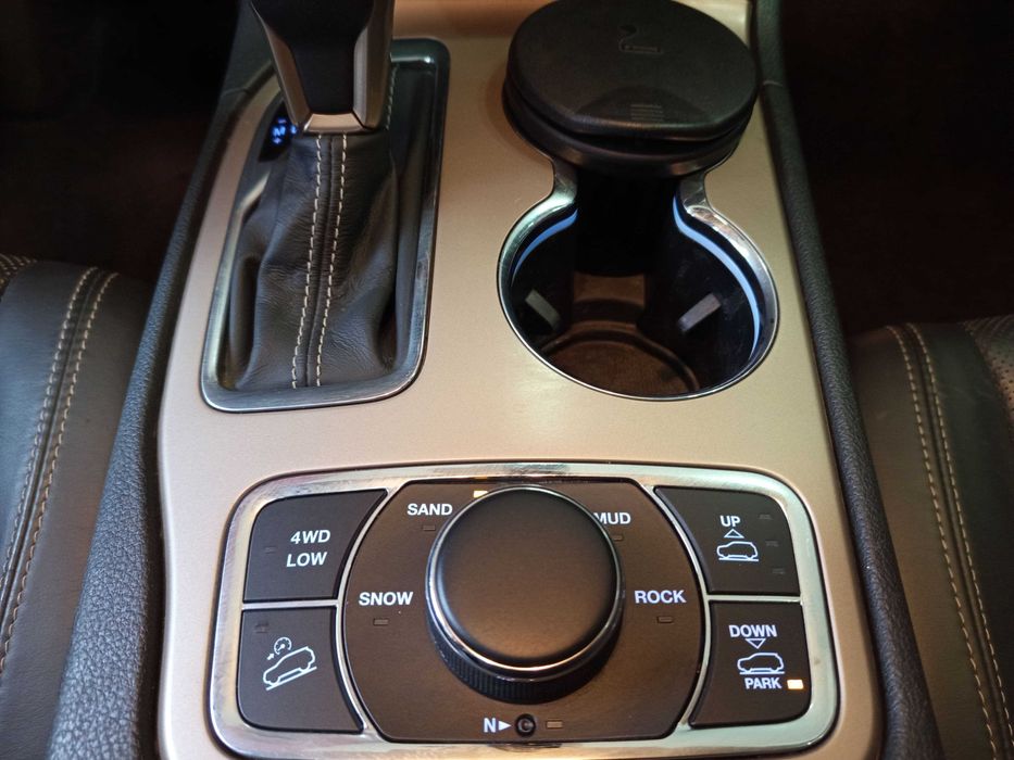 Jeep Grand Cherokee 2016