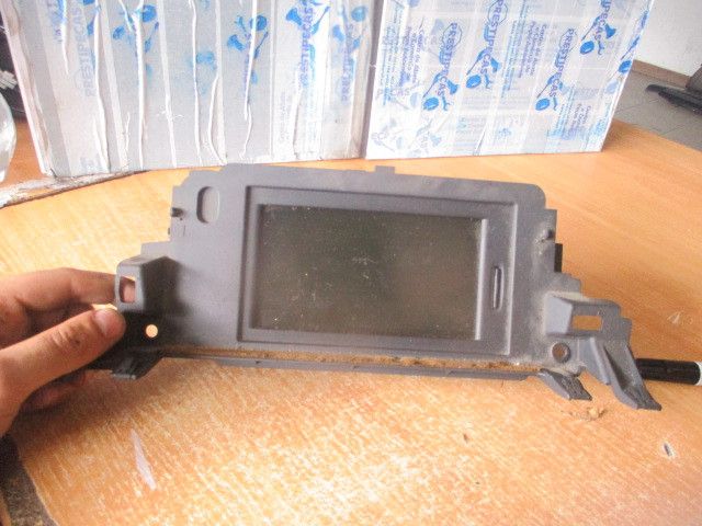 Display / ecrã de informações RENAULT Laguna III (BT0/1)