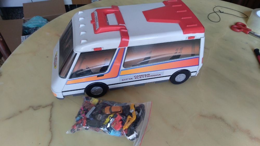 игрушка большой автобус город автопарк