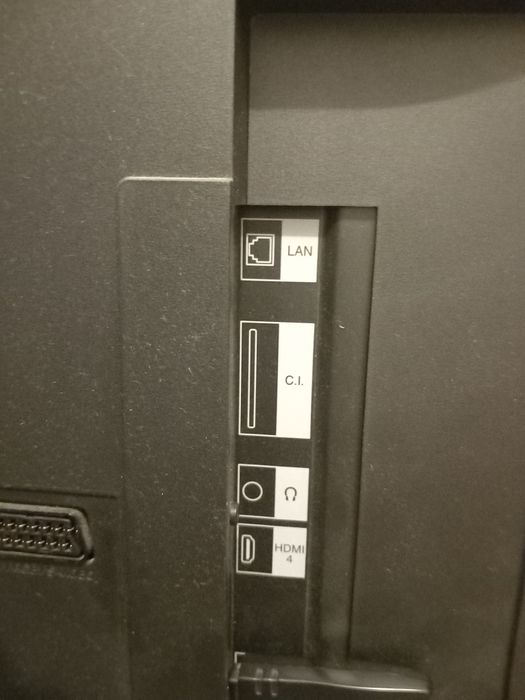 Telewizor Sharp aquos LC 50Le750v