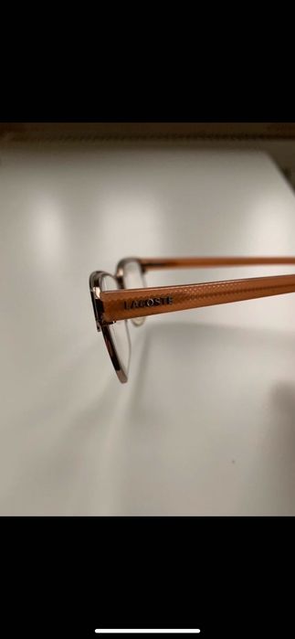 Oprawki marki Lacoste