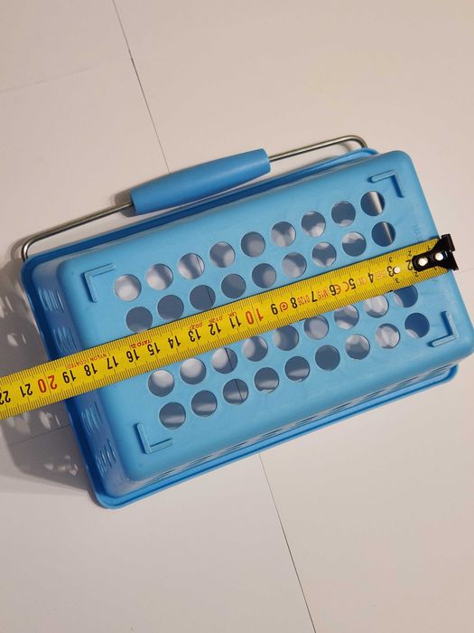 Koszyk plastikowy niebieski z metalową rączką -> 22 x 15 cm -> organizer